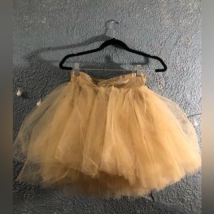 Tulle Tutu or  petticoat underskirt for volume under dresses.